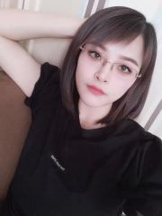 西城大胸温柔妹子