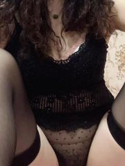 肤白美少妇丽丽