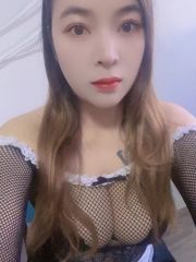 温柔体贴的女孩拉玛