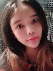 会潮喷的小美女