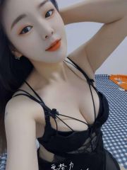 和平服务系白嫩妹妹