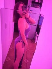 武汉风骚榨汁大奶御姐