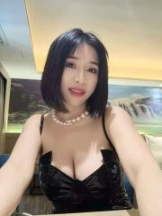 浦东制服情趣肥臀大奶比基尼少妇