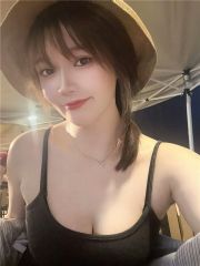 健身的御姐型骚少妇