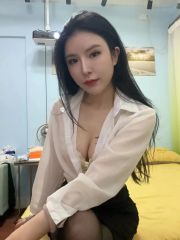 金水白嫩大奶服务型嫩妹