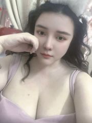 大胸肥臀妩媚风骚的老师