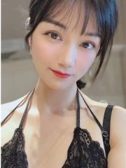 丰满性感翘臀颜值老师