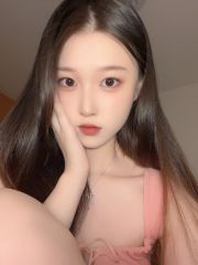 穿着包臀裙后入小师妹