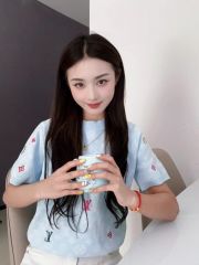 水润多汁清纯嫩妹豆豆