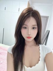 极品御姐粉胸白虎逼