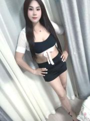 南开性格开朗服务态度好