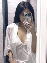 浦东爆乳多汁小骚货