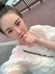 美丽动人小姐姐