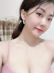 胸白貌美兼职姐姐