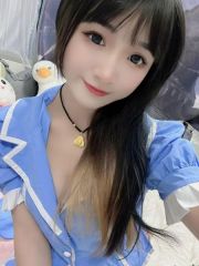 漂亮美女兼职下海