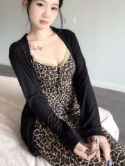 性感好看又欲又骚的小妹妹