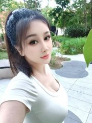 后入性感风骚小姐姐