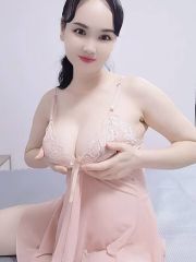 胸大水多吹弹可破小骚妹