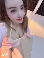 颜值高大胸妹妹