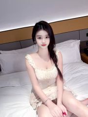 性感丰满巨乳骚货