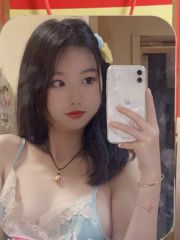 肤白粉嫩小妹妹很紧致