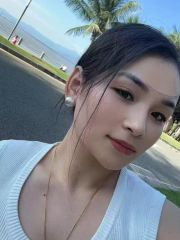 下关妩媚性感蜜桃臀