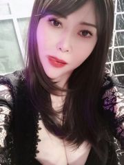 包臀黑丝的长腿大胸御姐