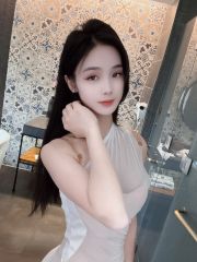 气质嫩妹云朵儿