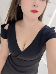 丰乳肥臀露露老师