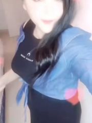 会艳舞的骚货熟女