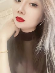 白嫩小鲍鱼水多