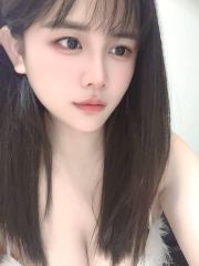 性感丰满大白兔御姐