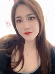 欧美丰满型，性价比高的小姐姐