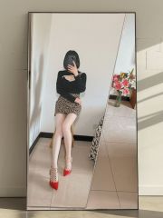 丝袜美腿风骚mm