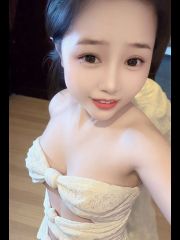 尤物性感粉嫩翘臀骚妹