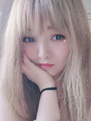 成都美乳粉嫩少女