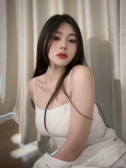 南山清纯白皙嫩女颜值高