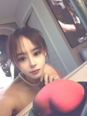 情人节无敌蜜桃臀骚女