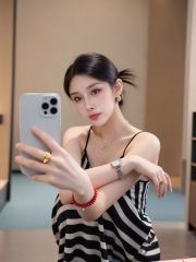 极品性感多汁骚妹子