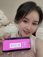 娇躯软糯诱人骚妮妮