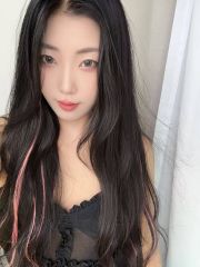 小嫩妹前凸后翘