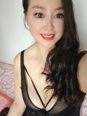 国贸人妻大奶巨乳