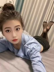 西宁小嫩逼操起来真爽，水多耐操口活好