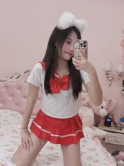 刚被姐妹带入行的妹子