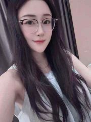 情趣肤白大奶小御姐